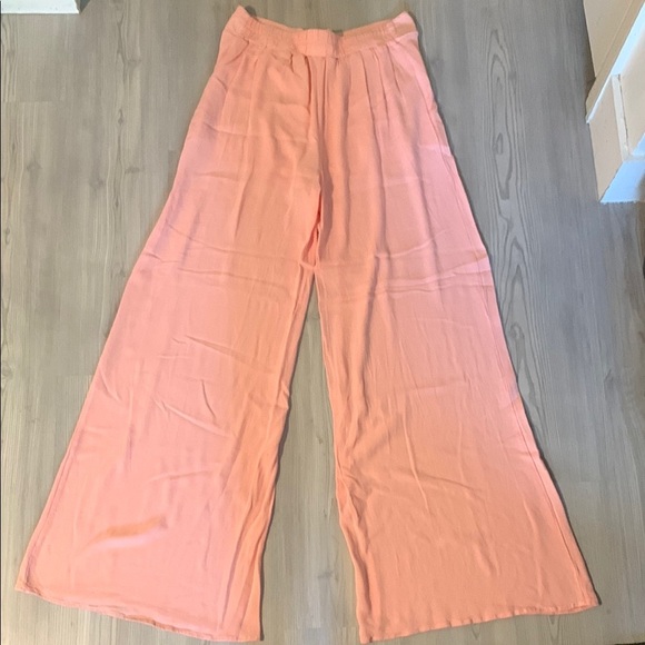 Pink Wide Leg High-Waisted Pants - Picture 3 of 3